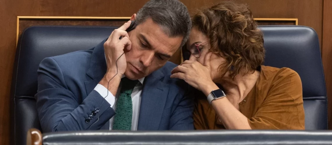 pedro-sanchez-maria-jesus-montero-260624.jpg